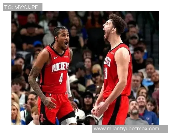 阿门在申京病中挣扎亚当斯场均35分钟表现出色入选二阵